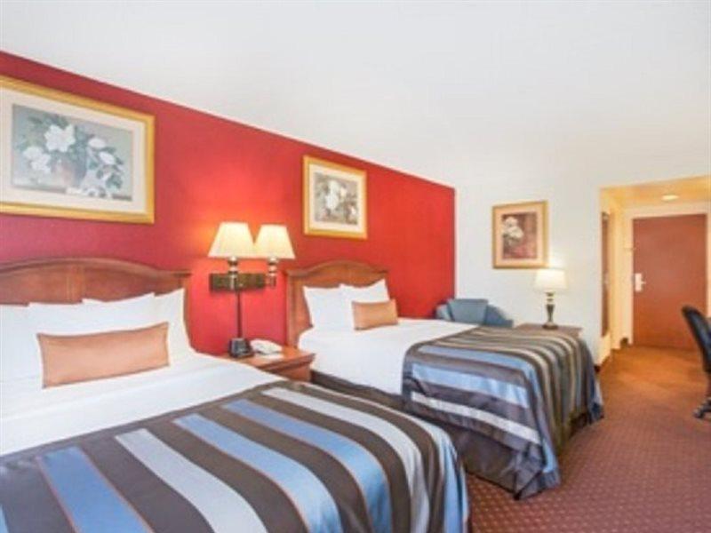 Holiday Inn Express & Suites - Mobile - I-65 By Ihg מראה חיצוני תמונה