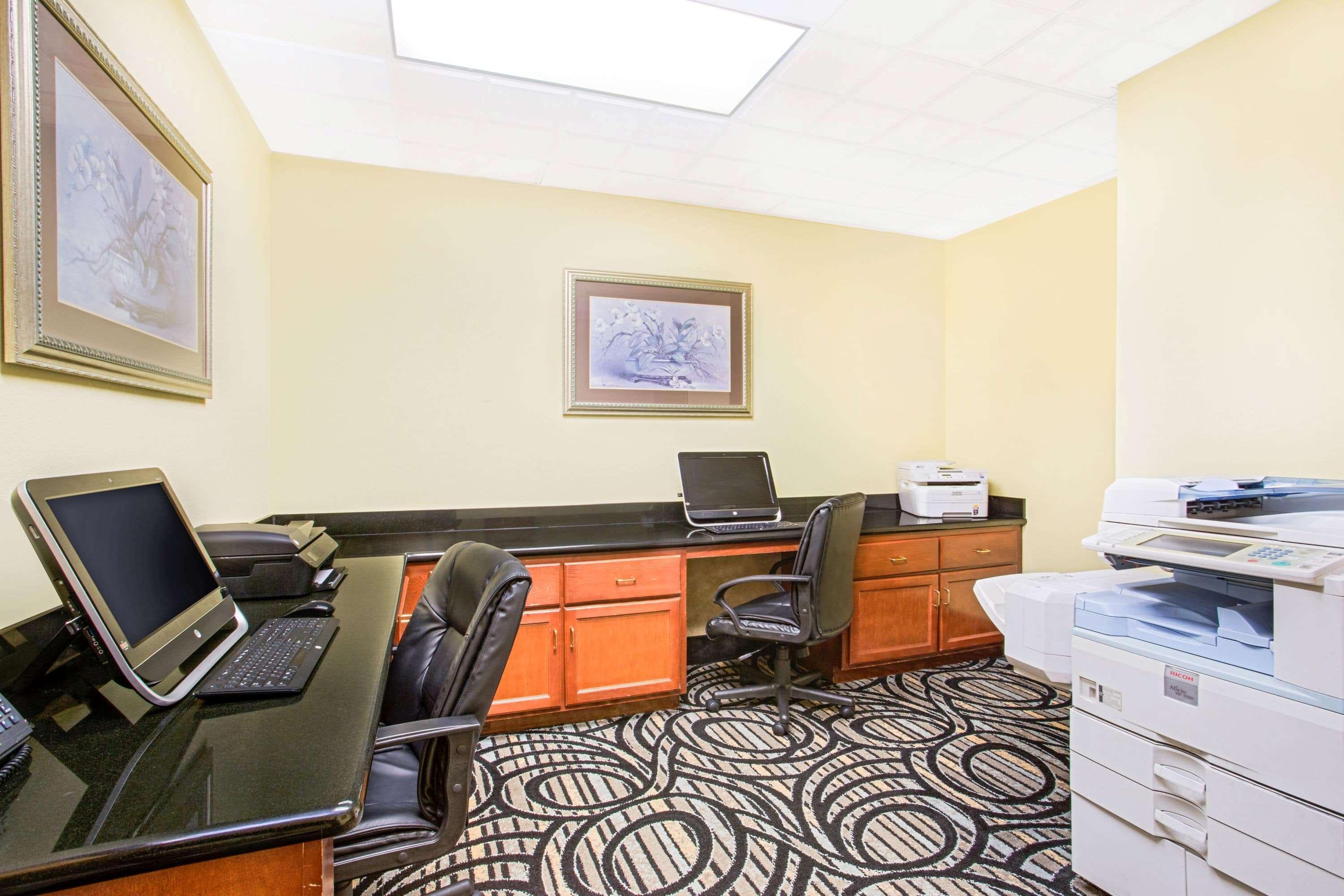 Holiday Inn Express & Suites - Mobile - I-65 By Ihg מראה חיצוני תמונה