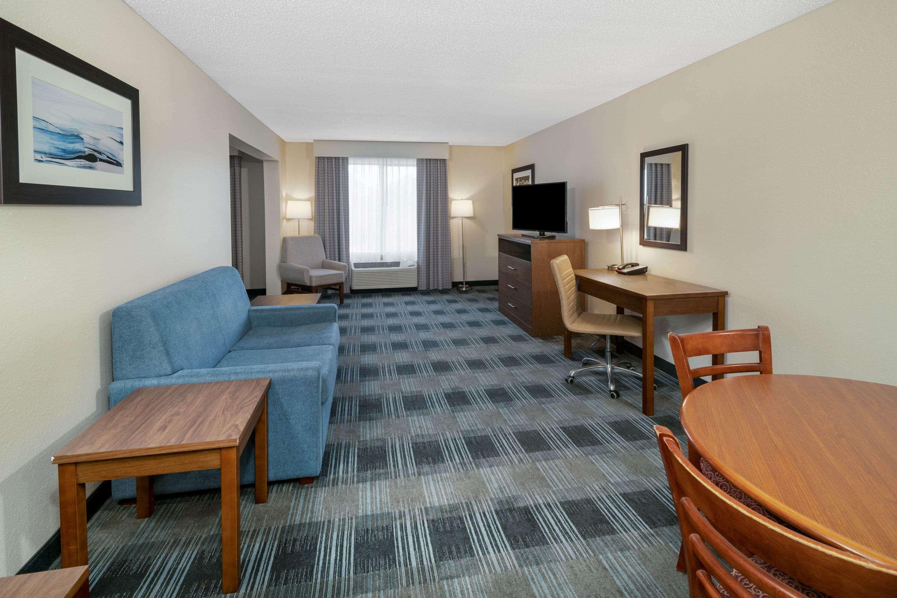Holiday Inn Express & Suites - Mobile - I-65 By Ihg מראה חיצוני תמונה