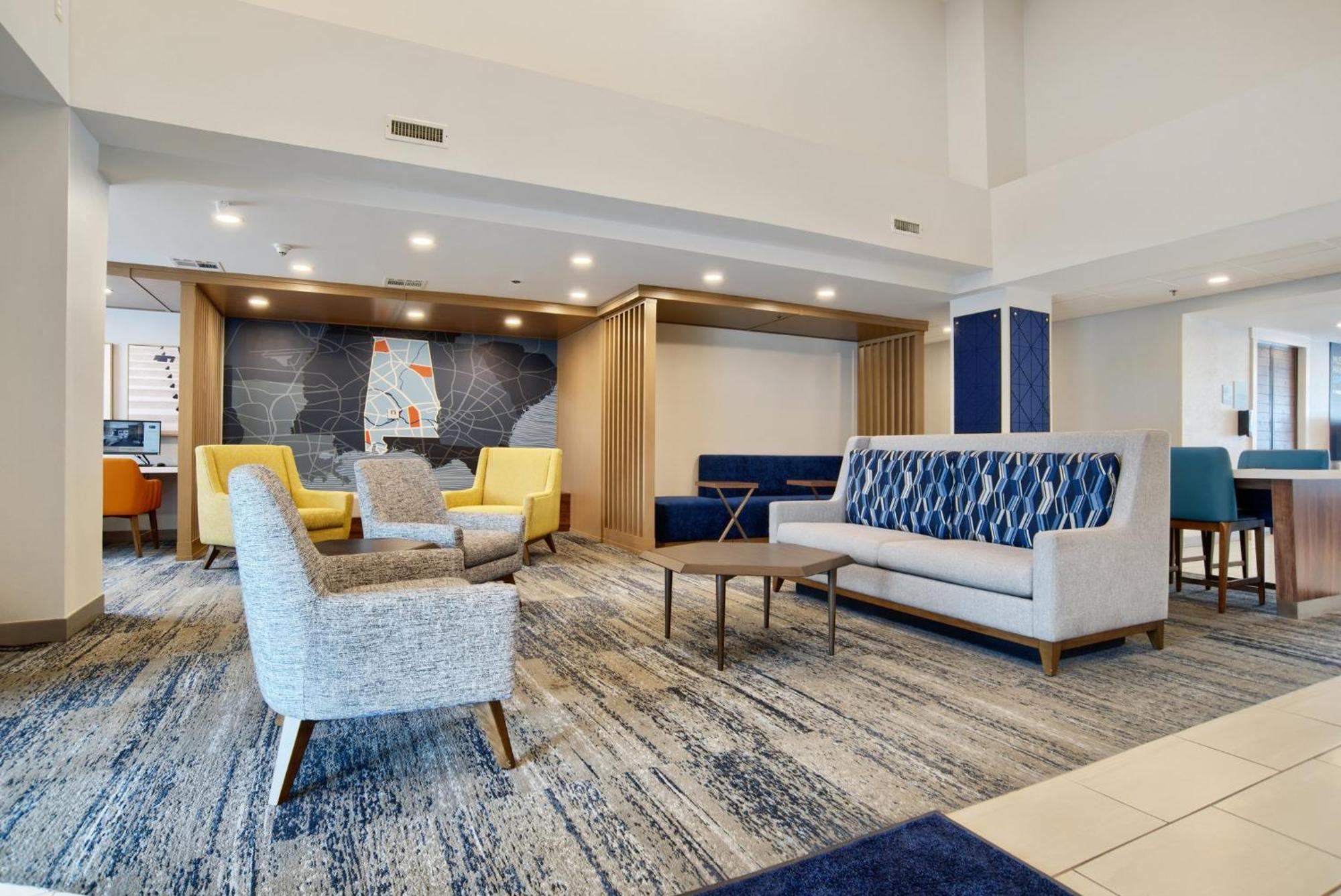 Holiday Inn Express & Suites - Mobile - I-65 By Ihg מראה חיצוני תמונה
